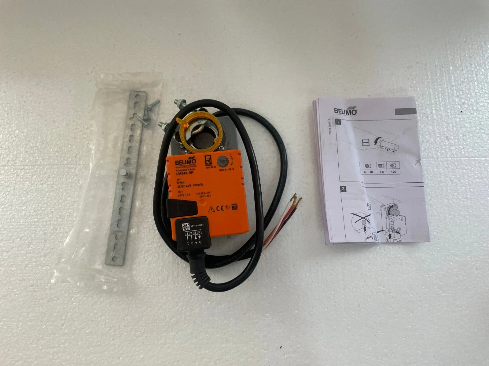 Belimo LM24-SR / LM 24A - SR  Fire and smoke dampers Spring-return actuator